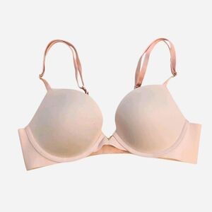 💖2/$35💖 Victoria's Secret Light Pink Bra